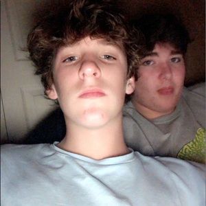 Meet your Posher, Ethan